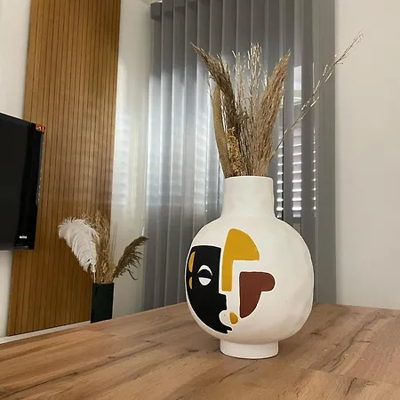 Urban Chic * أغريجنتو