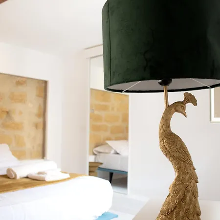 Urban Chic * أغريجنتو