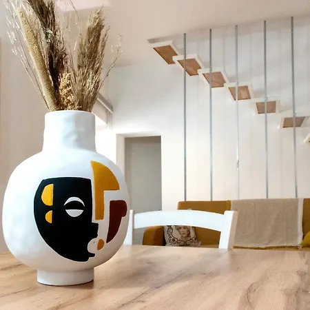 Urban Chic * أغريجنتو